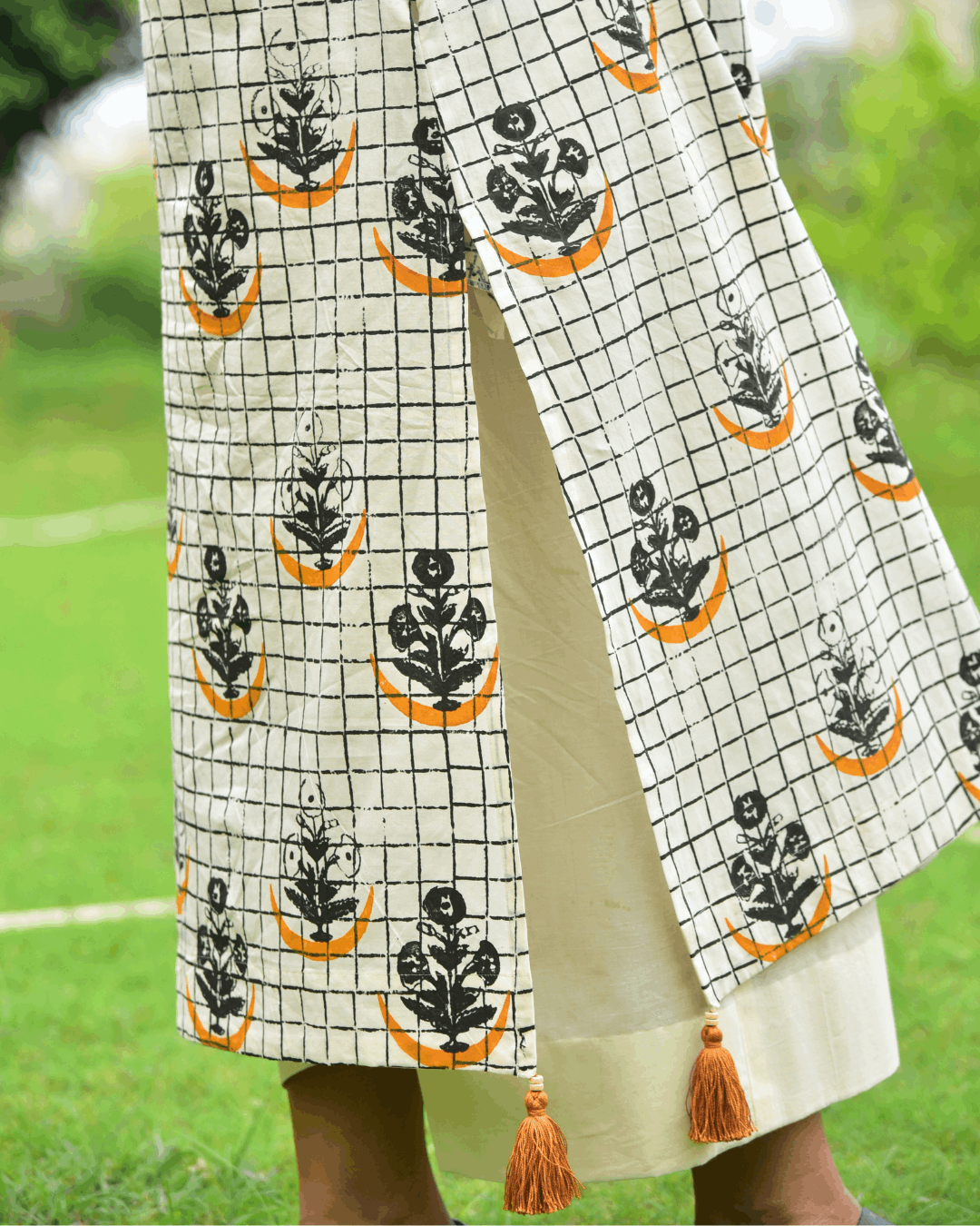 Pure Lawn, Hand Block Printed, Handcrafted, Contemporary, Breathable, Kurta Shirt with Heart Tassels, Everyday Luxury, Pakistani Pret, Hand Embroidery, Wooden Beads, Moon Chaand Mughal Booti